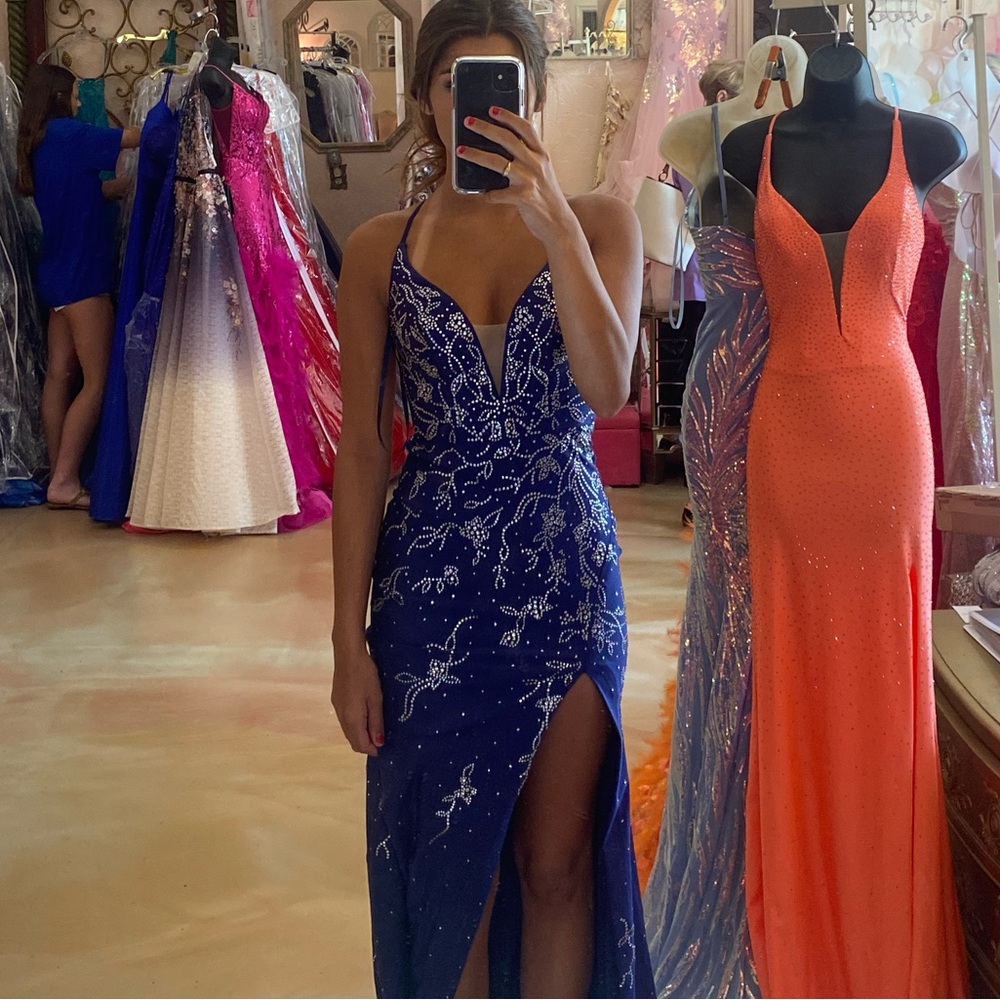 Brand new navy blue prom dress with sequins size 2/4 - Picture 3 of 5